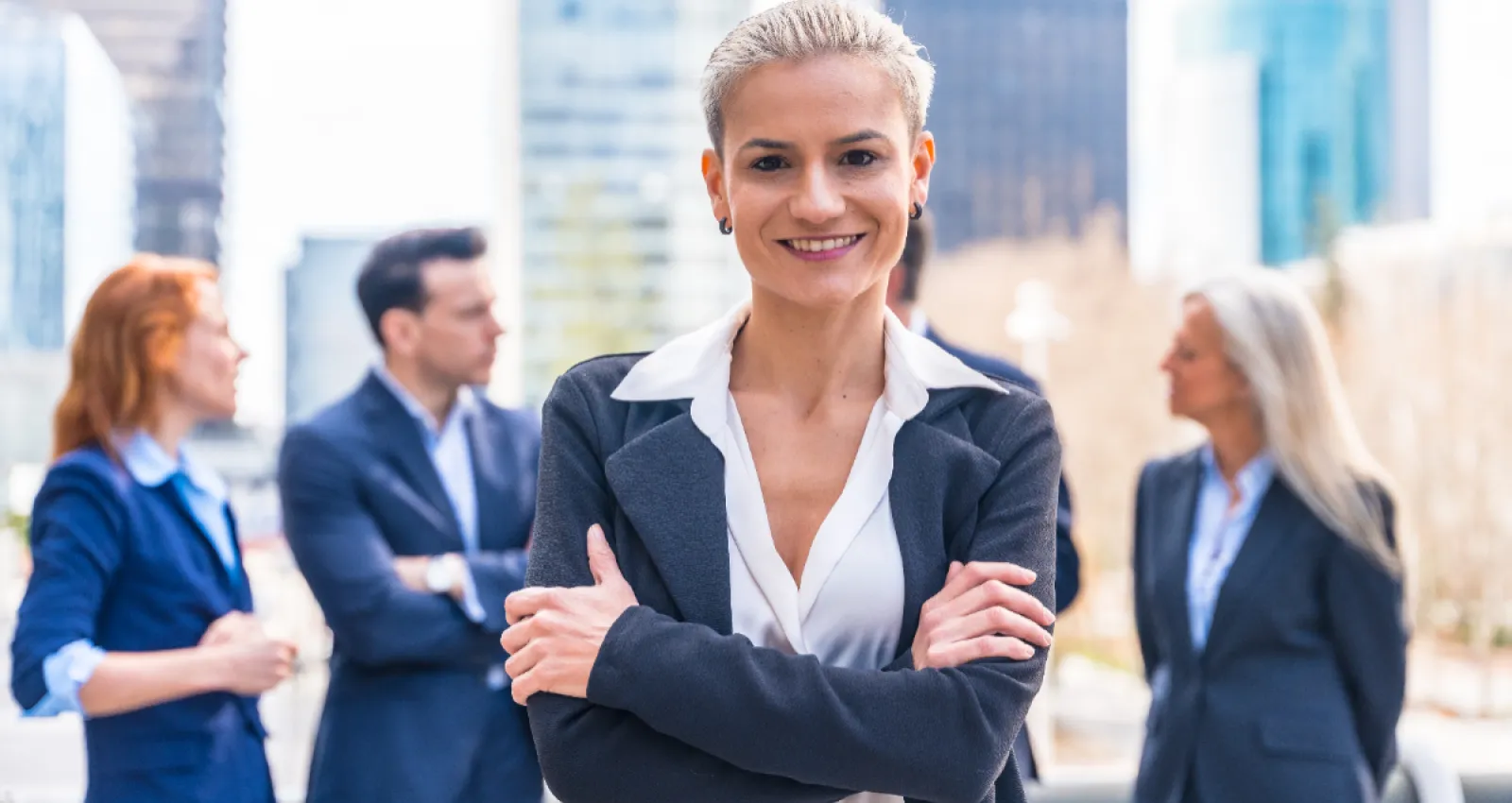 mujeres se destacan en Colombia en roles de liderazgo