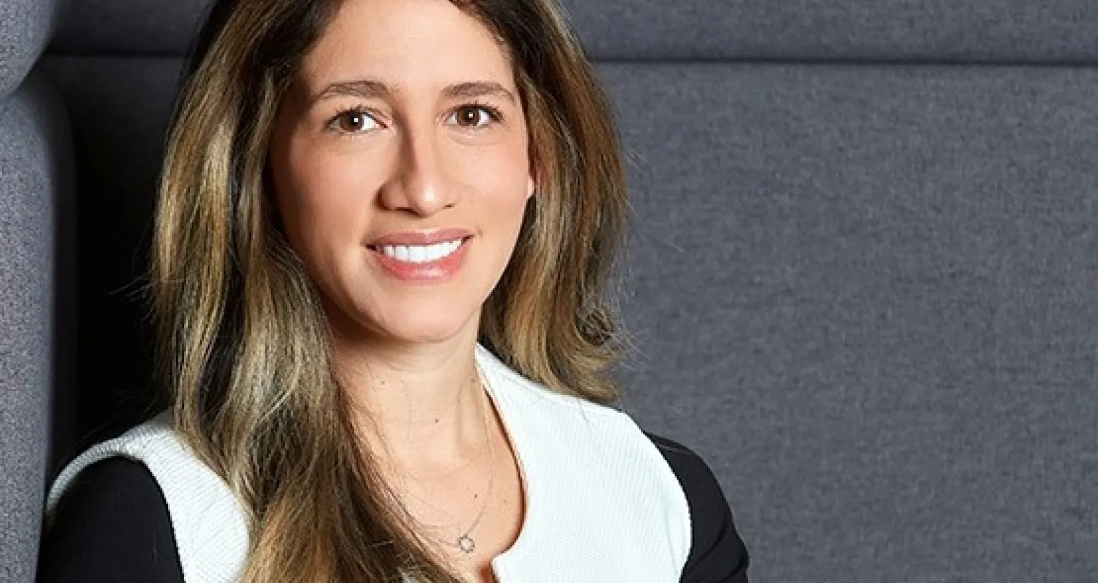 Lina Bernal Schneider Electric