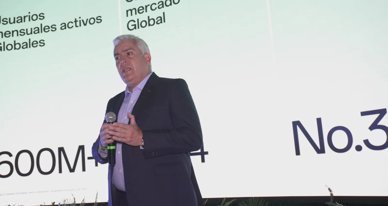 Luis Fernando García, vicepresidente de Oppo Colombia