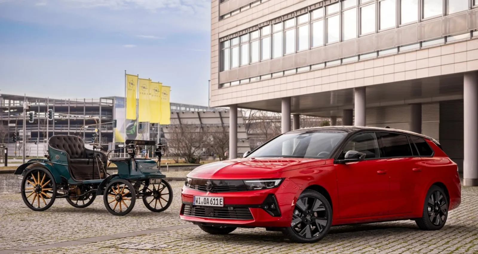 Foto de carro eléctrico Opel