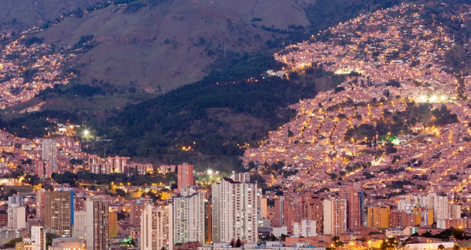 Panorámica oficinas de Medellín (Antioquia)