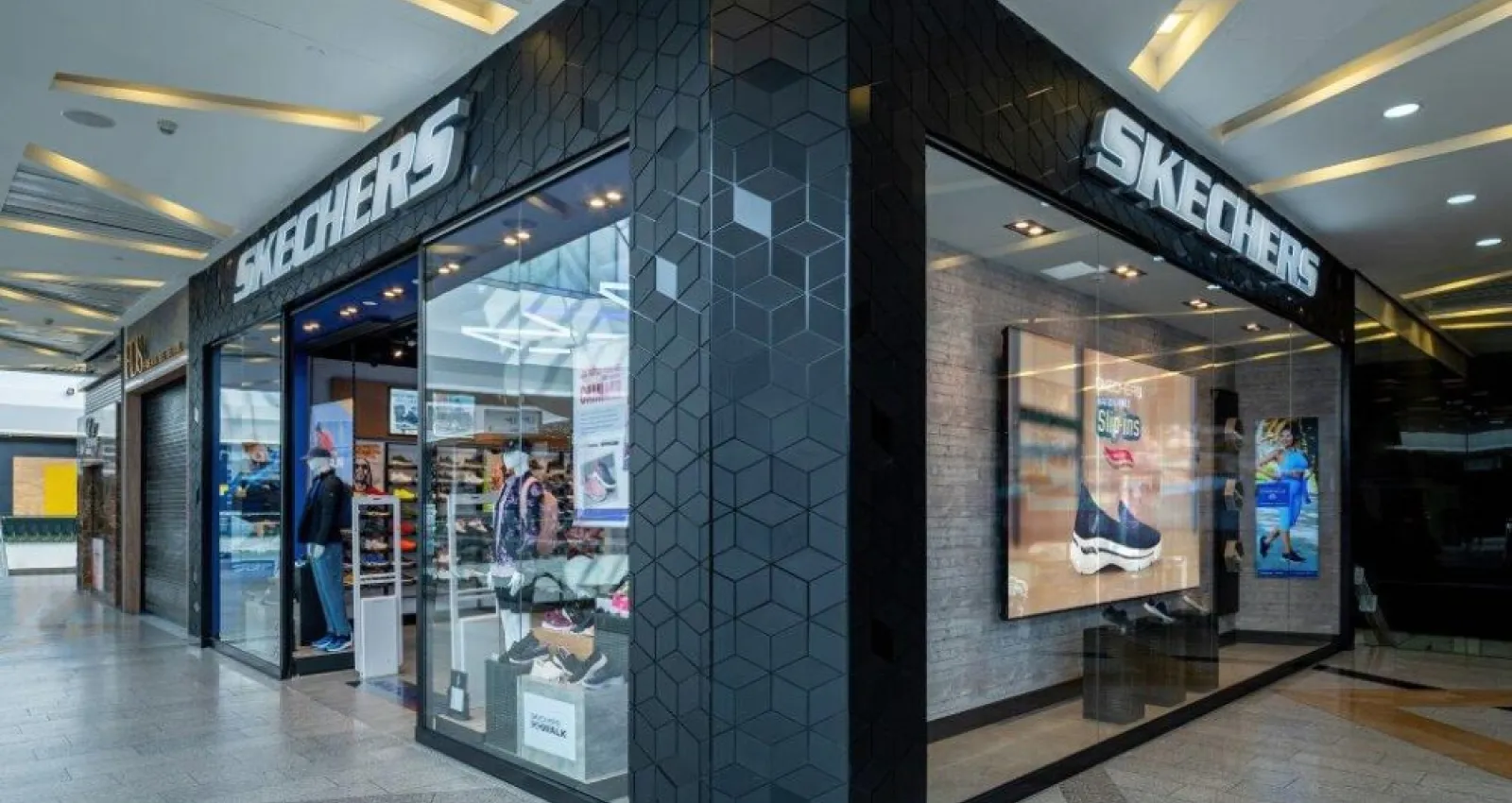 Skechers abre nueva tienda insignia en Bogotá