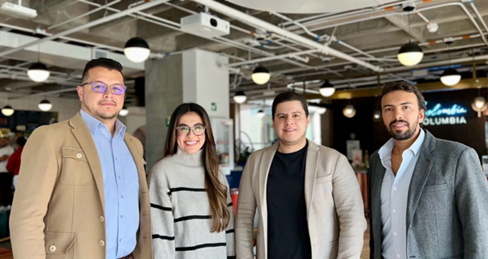 Foto de integrantes de Konvex