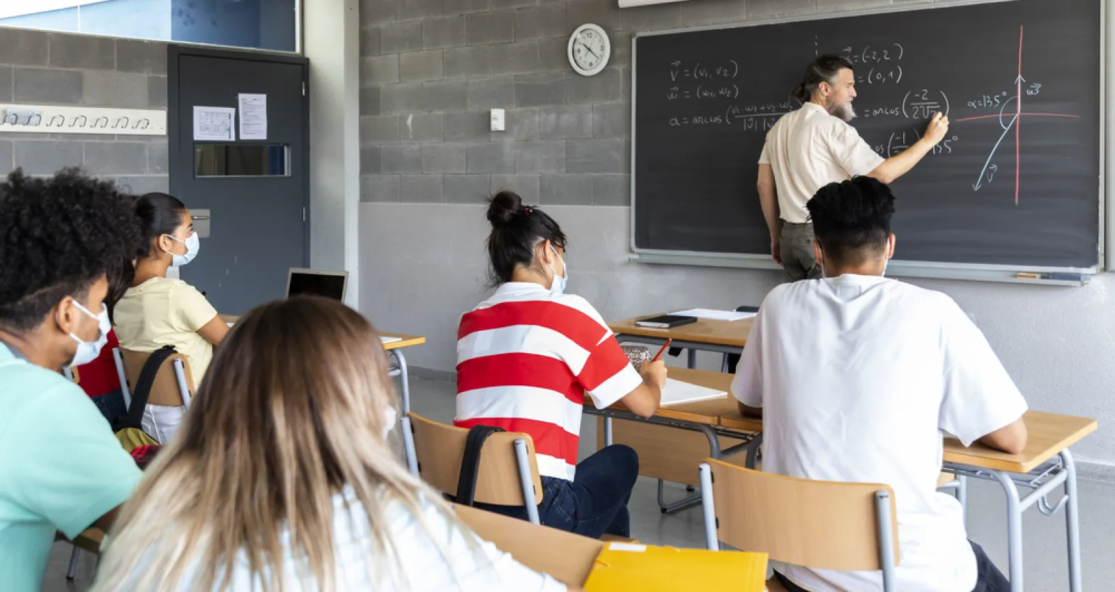 Maple Bear, institución educativa de Canadá. 