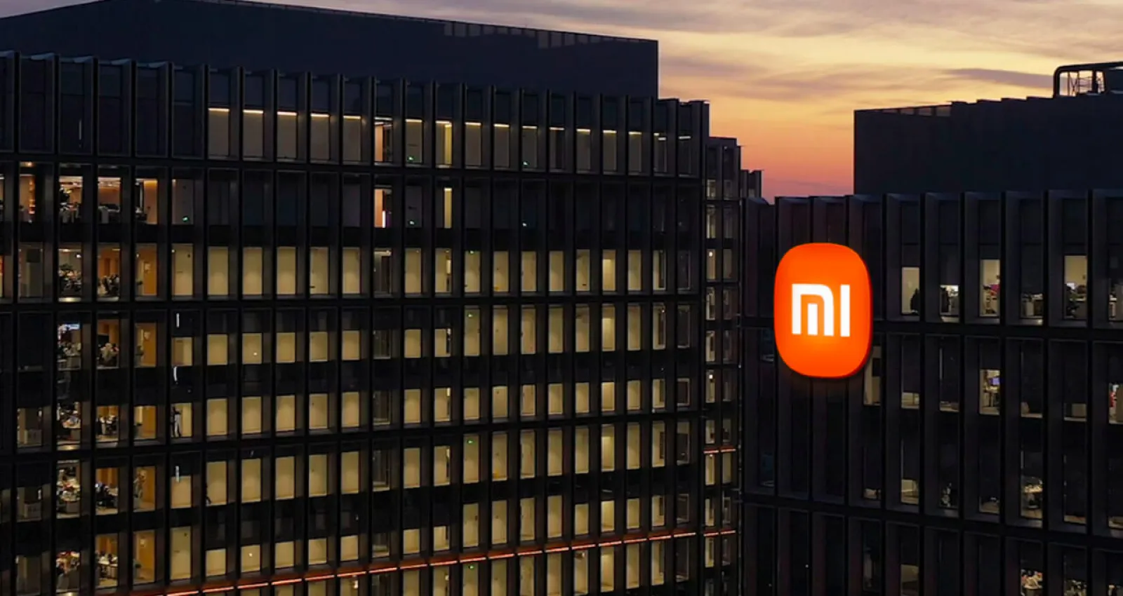 edificio con el logo de xiaomi