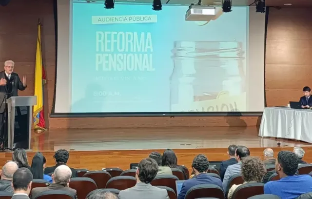 Rueda de prensa reforma pensional