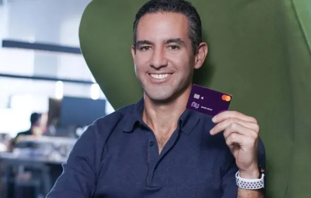 Foto de David Vélez, fundador del banco Nubank