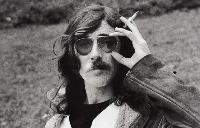 Foto de charly garcia canción protesta