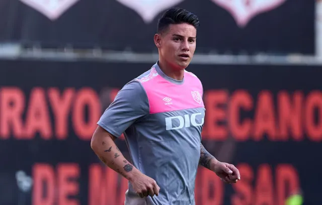 Foto de james rodríguez entrenando
