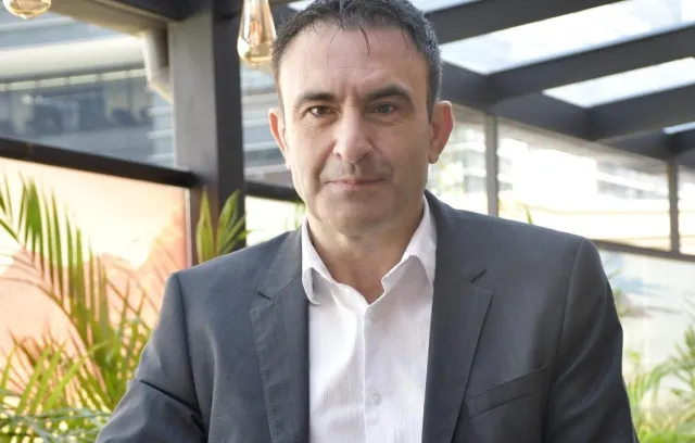 Víctor De La Rosa