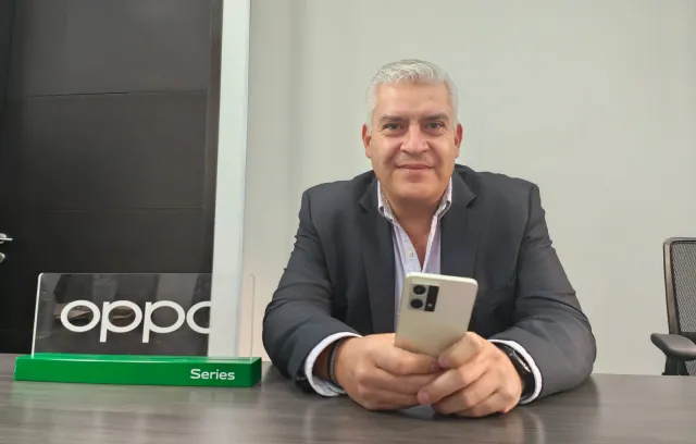 Plano medio de Luis Fernando García. 