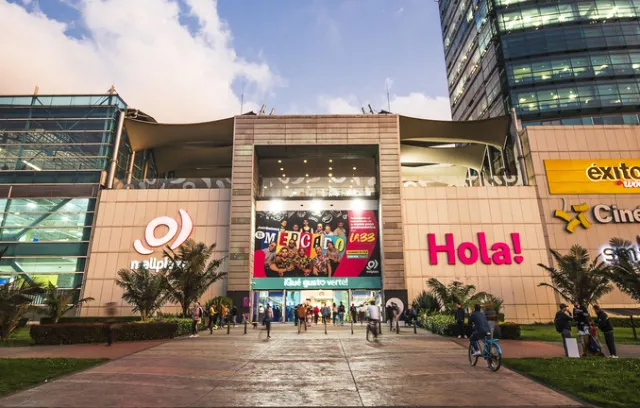 Foto de la fachada de mallplaza