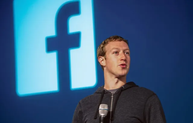 Foto de mark zuckerberg con fondo azul