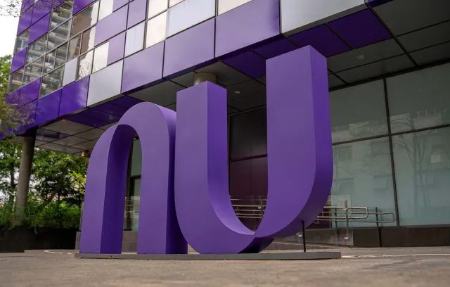Nubank en Colombia recibe préstamo