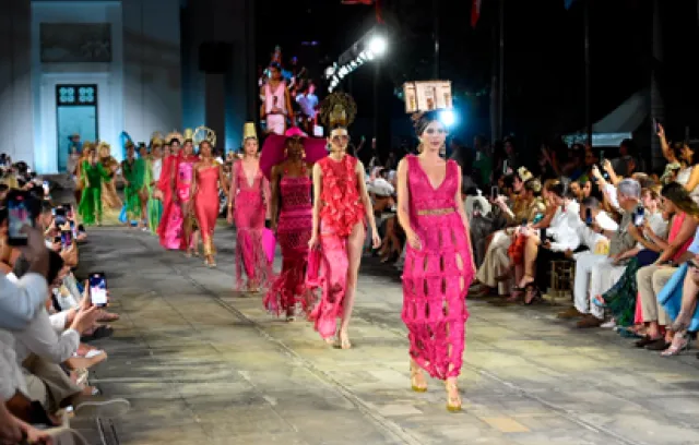 IXEL MODA